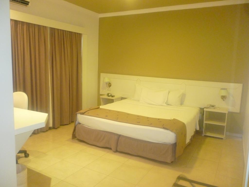 Hotel Anaca Sao Carlos חדר תמונה